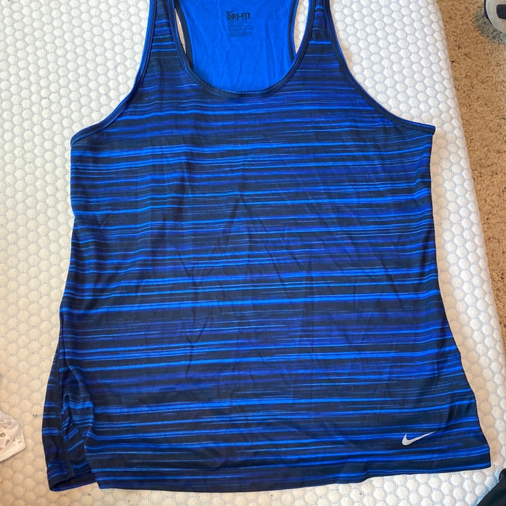 Nike tennis shirt/ athletic shirt DRI-Fit size M